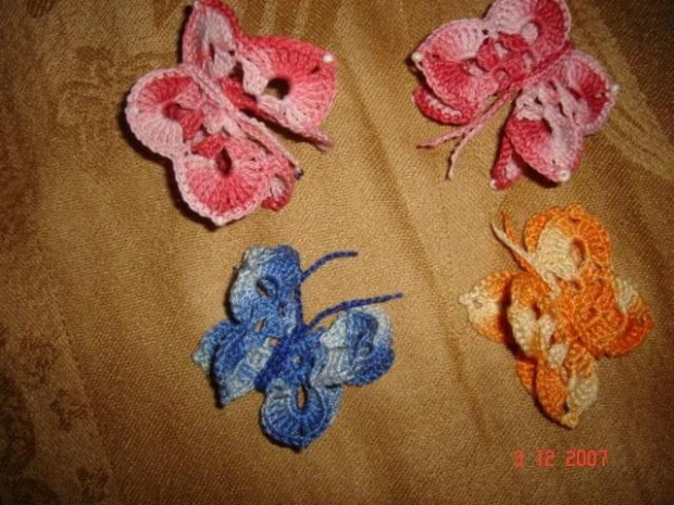 motylki szydełkowe