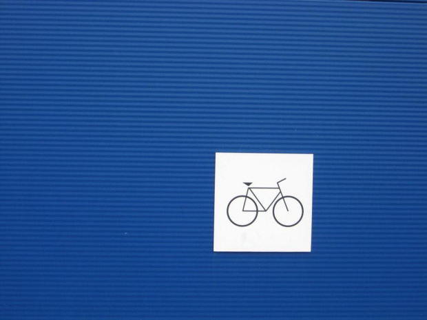 Parking rowerowy - Ikea Marki #rower #stojak #bubel #Ikea