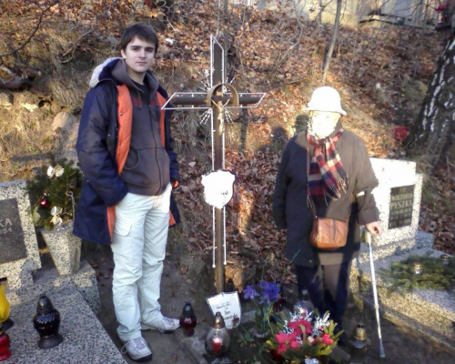 Na cmentarzu Witomińskim w Gdyni #cmentarz #witomino #gdynia #kiryluk #burakowscy