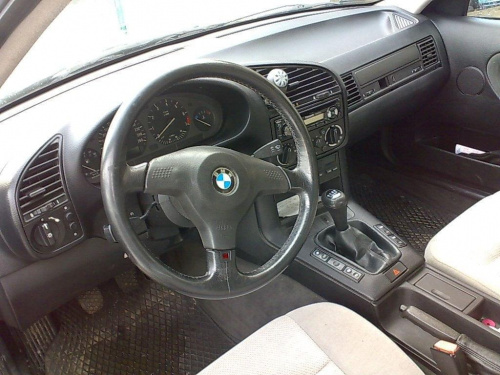 #BMW320320IE36