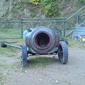 Stara, powojenna broń we Włodarzu. #broń #niemcy #włodarz #kompleks #podziemia #skały #góry #sowie #dolny #śląsk #ciekawe #miejsca