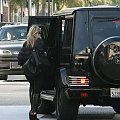 Ash picking up MK after shopping in Beverly Hills-paparazzi styczeń 2007