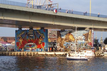 #Szczecin #Odra #rzeka #woda #błękit #niebo #chmury #regaty #żaglowce #WałyChrobrego