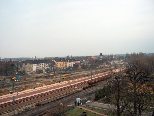 chojnów plac dworcowy i budynek dworca PKP #chojnów #miasto #krajobraz #DolnyŚląsk