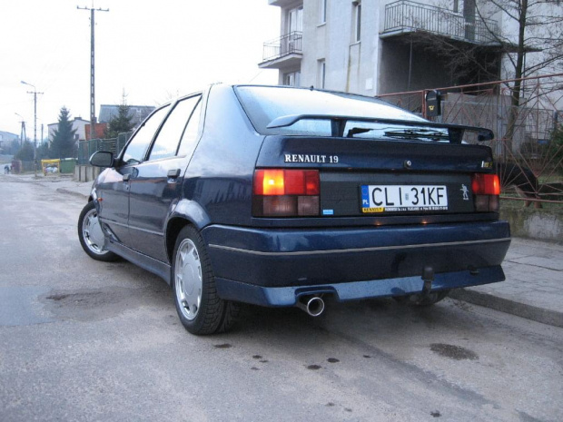 Renault 19 F16i.e