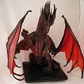 Figurka Colossal Red Dragon Z D&D Minis- największa jak dotychczas w tej grze