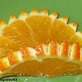 Pomarańcza w łódeczkę .Przepisy: www.foody.pl , WWW.kuron.pl i http://kulinaria.uwrocie.info/ #dekoracje #pomarańcza #jedzenie #kulinaria
