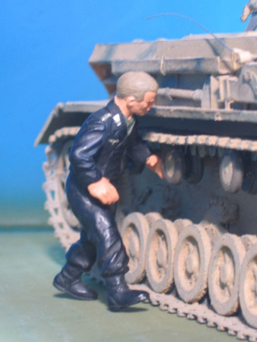 figures 1-25scale