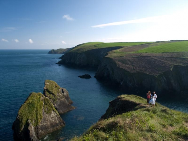 nohoval cove cork ireland