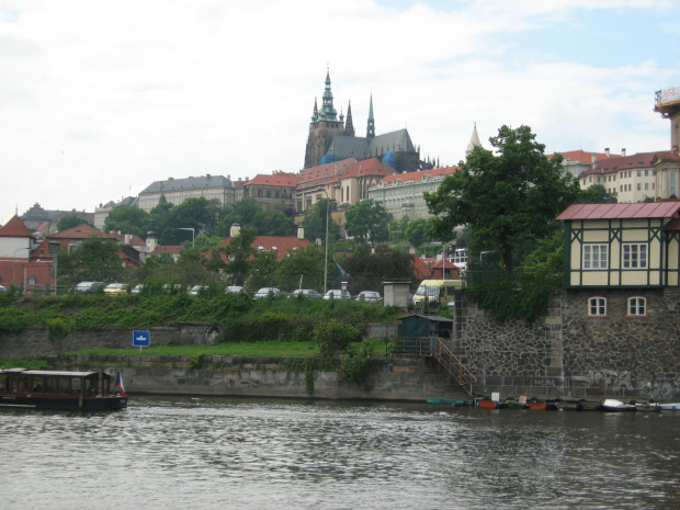 Praga - widok na Zamek Praski