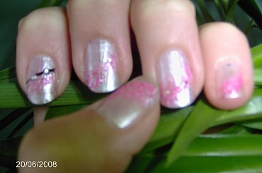 Różowy brokacik #paznokcie #malowanie #lakier #wzorek #brokat