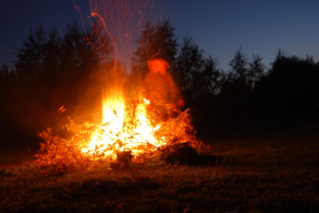 #noc #ognisko #wakacje #biwak #ogień