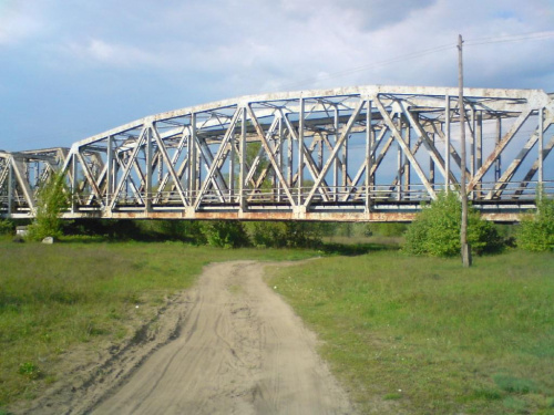 TOMASZÓW MAZOWIECKI - most kolejowy na rzece Pilica #TomaszówMazowiecki #most #kolejowy #rzeka