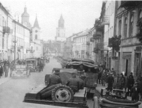 ul. Krakowskie Przedmieście - zdjęcie z czasów okupacji niemieckiej