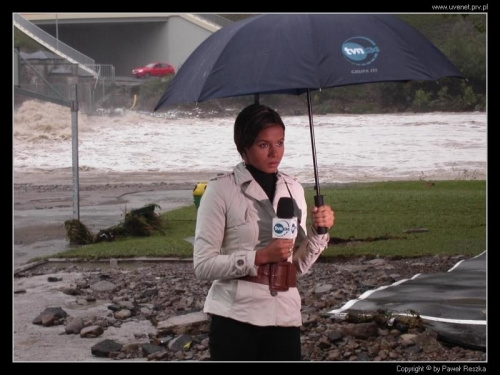 #telewizja #reporter #tvn #tvn24 #powódź #myślenice #Raba #deszcz