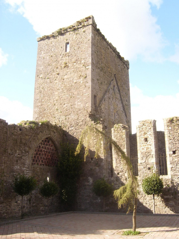 Rock of Cashel