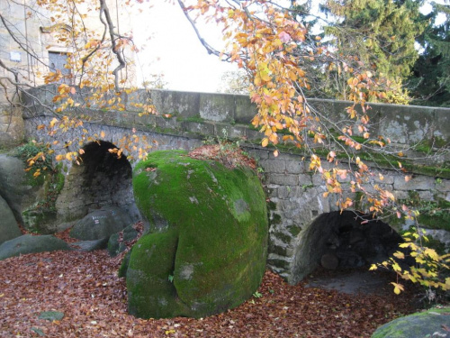 Kaplica Matki Boskiej Śnieżnej /Hvezda/ na Broumovskych Stenach