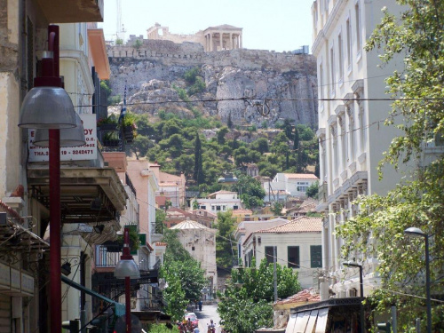 z Akropolem w tle #zabytki #wakacje #grecja #ateny