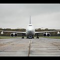 Volkswagen Touareg tows Boeing 747 (2007) #Auto #Samochod #Samochód #Volkswagen #Touareg #SUV #Terenowy #Boeing