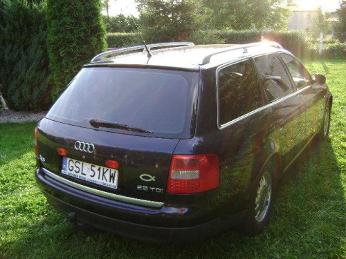 Audi A6 2,5 TDi Avant AFB 1999r