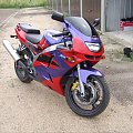 kawasaki zx6r