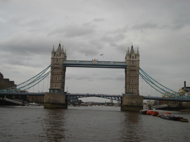 Szkoda, ze tak zadko sie podnosi:( #most #TowerBridge #Tamiza #Londyn
