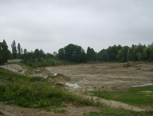 Stadion KS Orlęta w budowie.