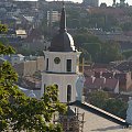 Panorama Wilna z Góry Zamkowej.
Dzwonnica katedralna i figury na portyku Katedry. #Wilno