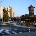 Gniezno, małe rondo przy wieży ciśnień.