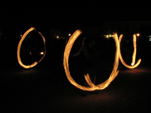 05 fireshow_070819