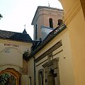 Unicka cerkiew Św.Trójcy i klasztor Bazylianów (Ostrobramska,9) do którego należy też piękna rokokowa
brama.